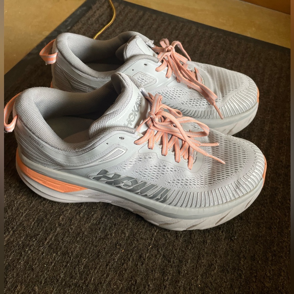 Hoka One One Bondi 7 Wide Sneakers in Light Gray - Picture 2 of 3